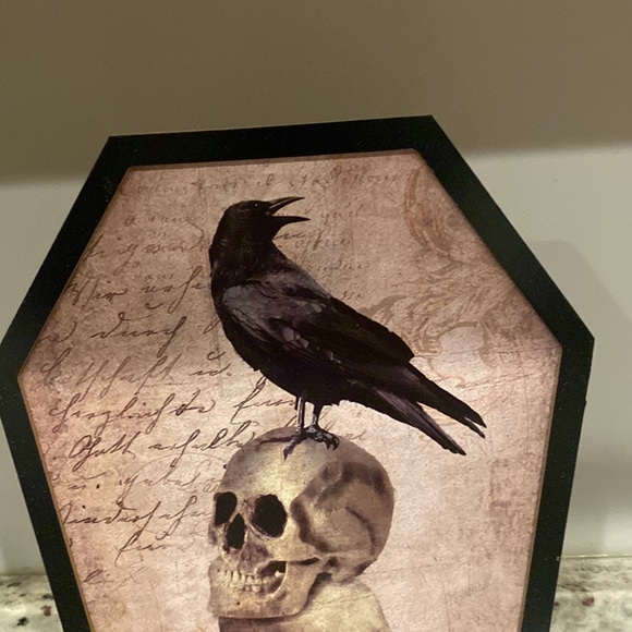 Skull and Crow Halloween Decor Sign - Picture 2 of 5